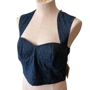 FOREVER 21 NWT Crop Top With Cutout Back